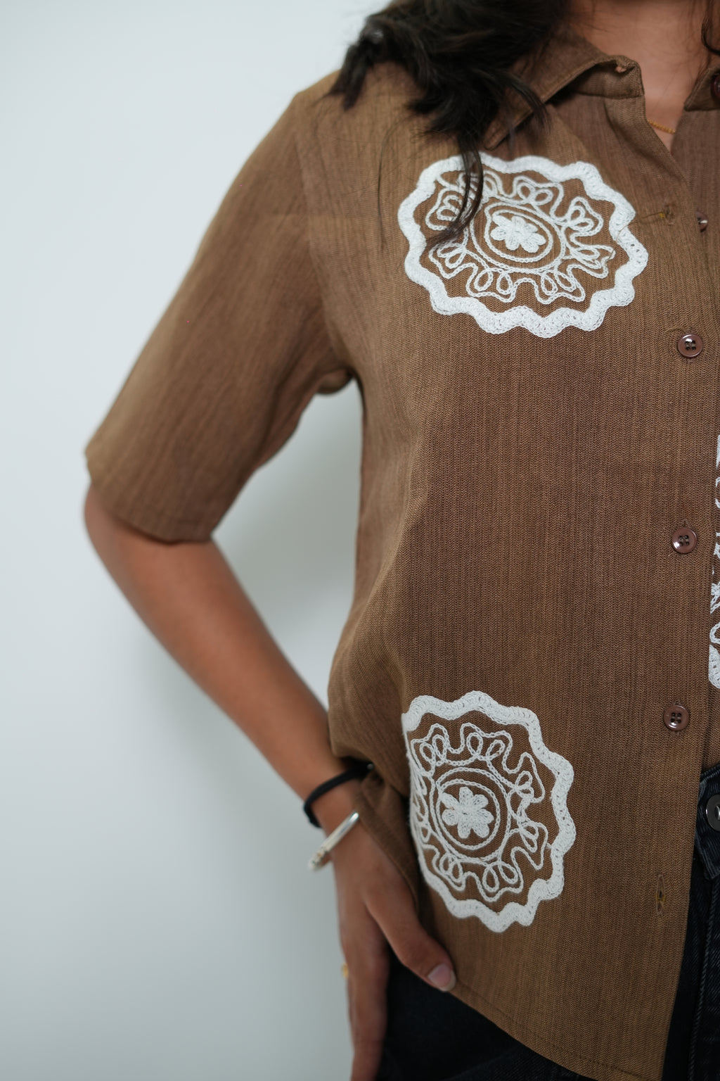 Crop Shirt With Embroidery Brown