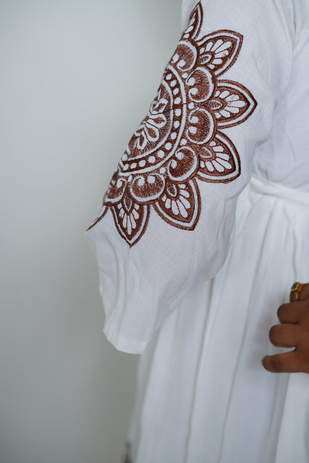 White Collar Neck Dress With Brown Embroidery