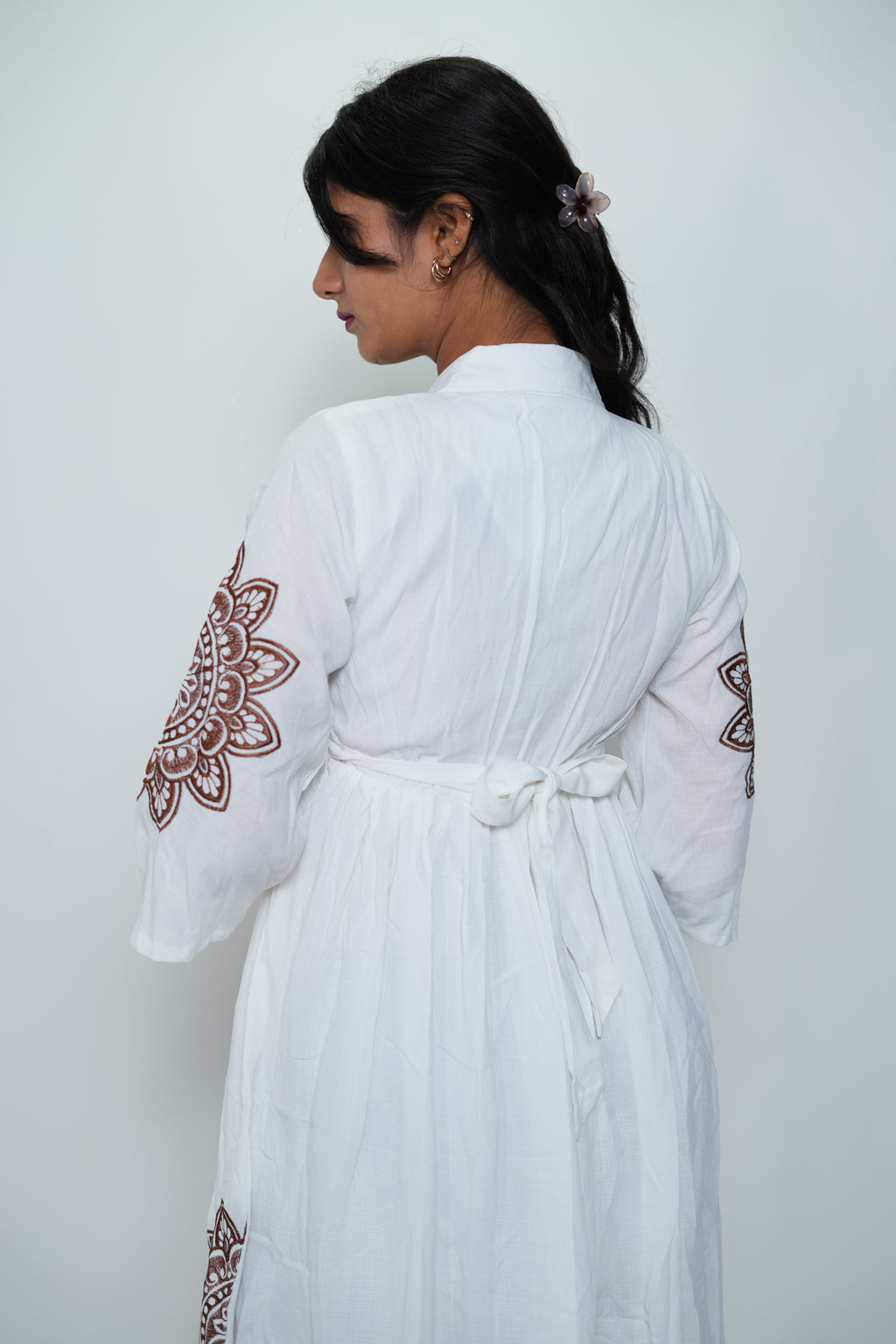 White Collar Neck Dress With Brown Embroidery
