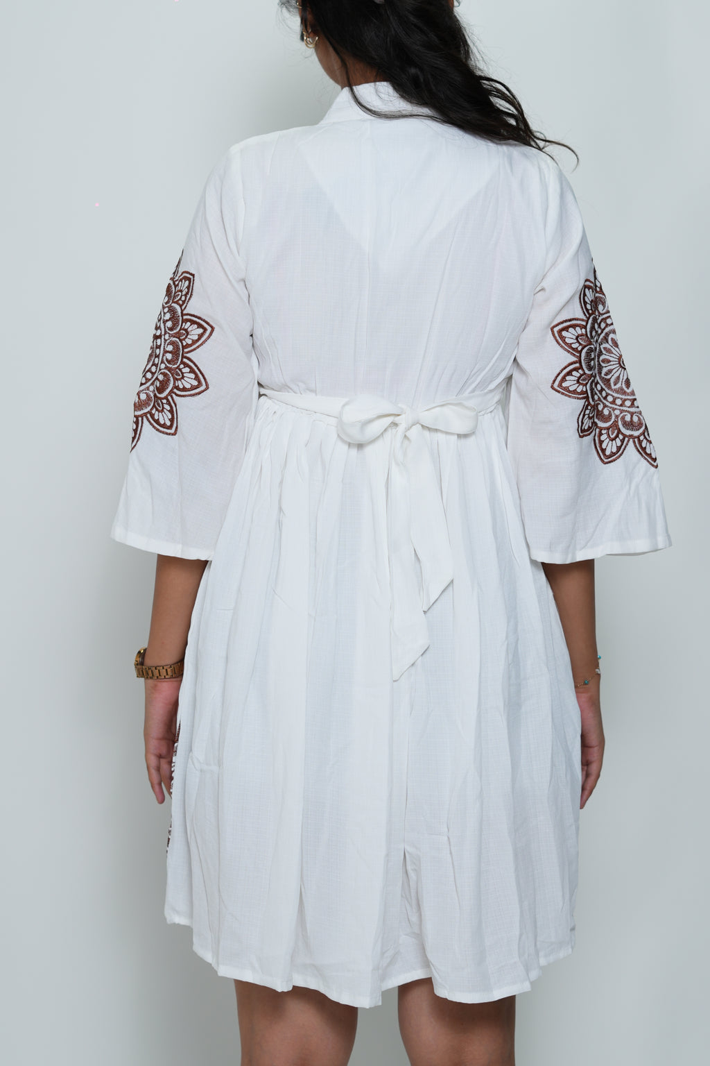White Collar Neck Dress With Brown Embroidery