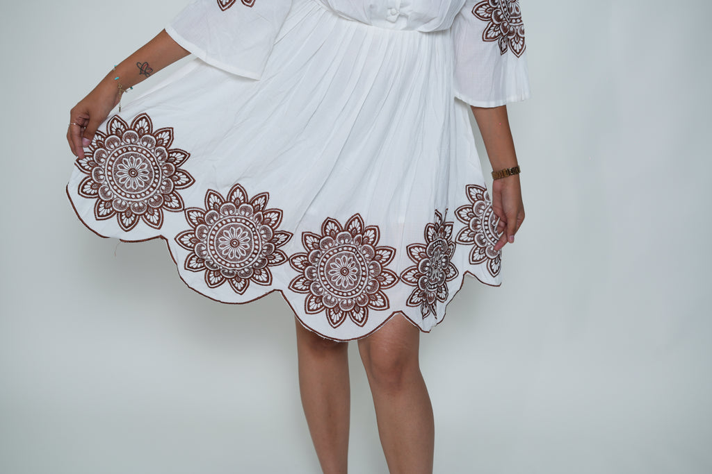 White Collar Neck Dress With Brown Embroidery