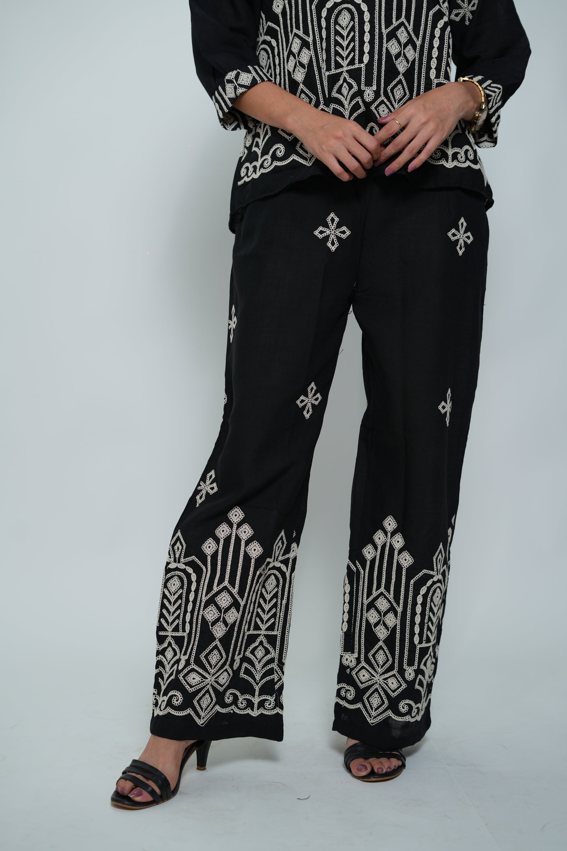 Embroided Coord Set Black