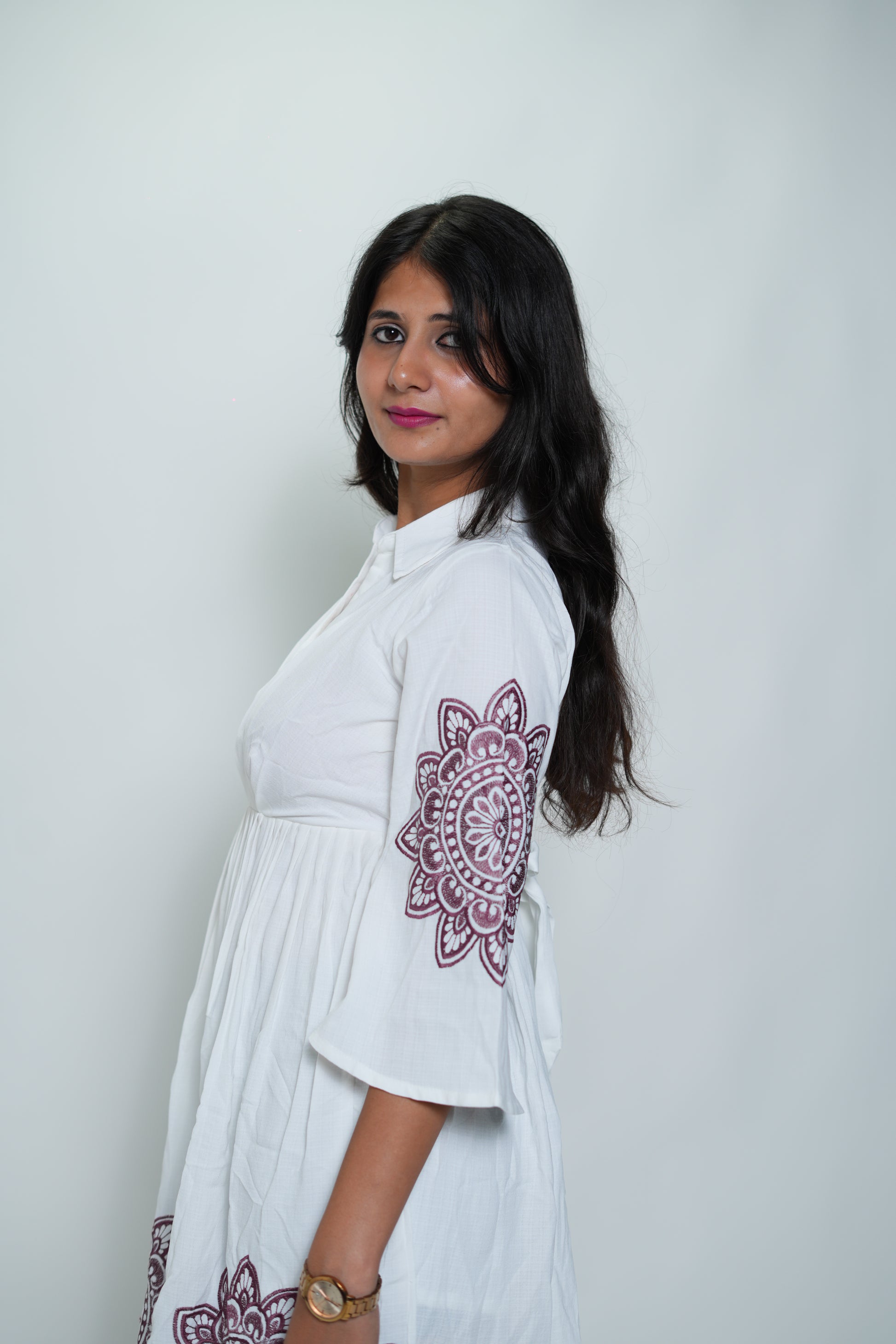 White Collar Neck Dress With Purple Embroidery