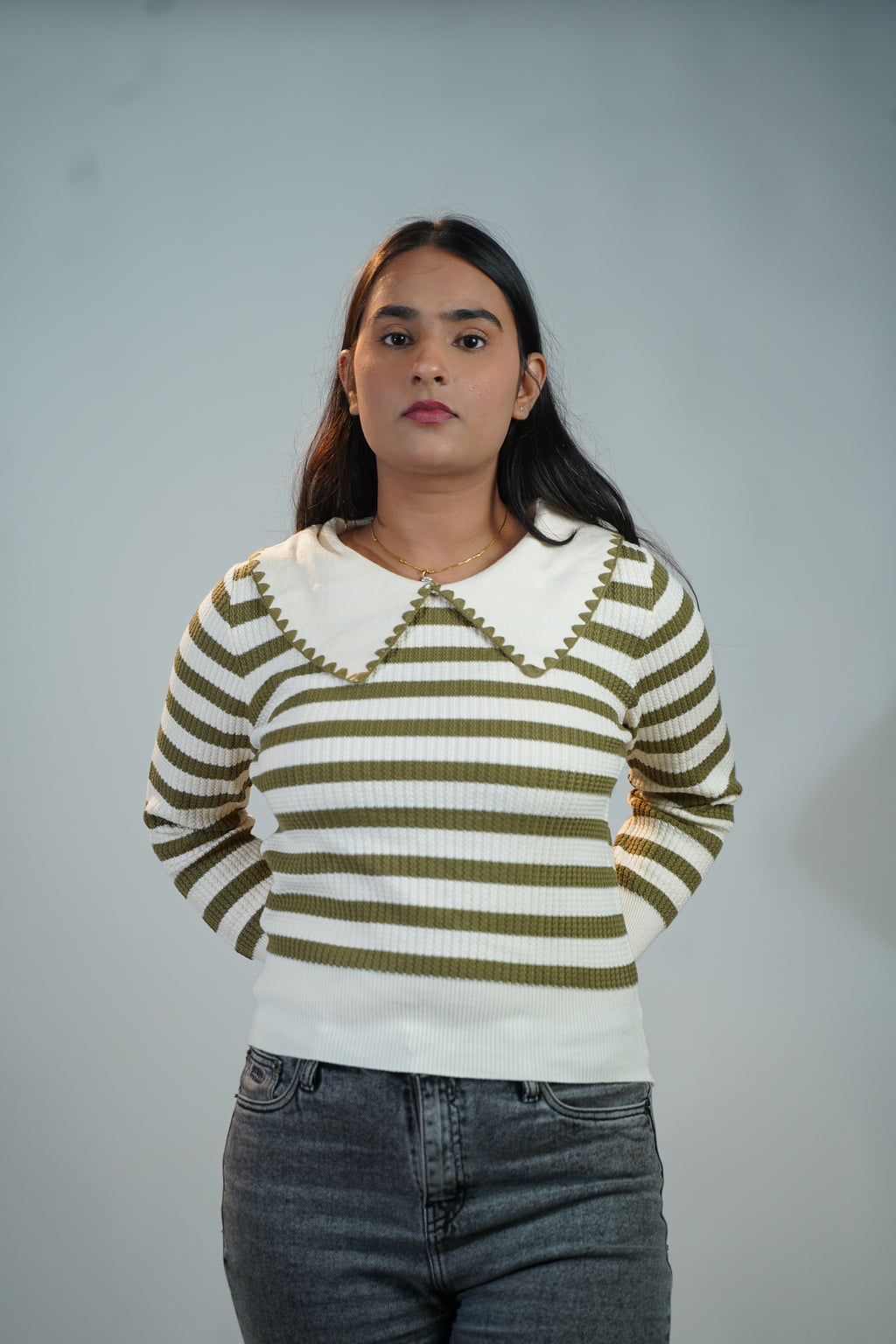 Korean-Style Two-Tone Top Green