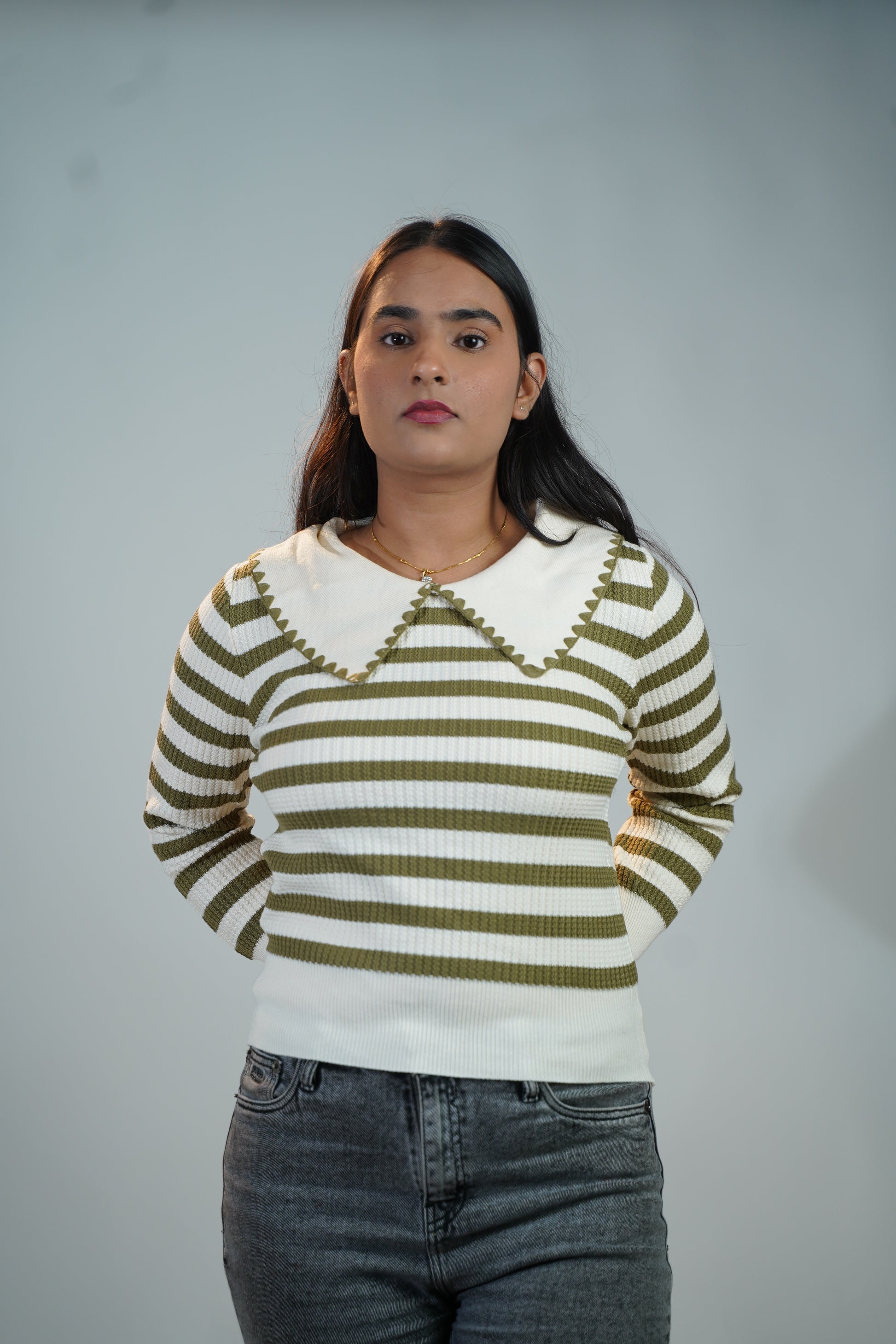 Korean-Style Two-Tone Top Green