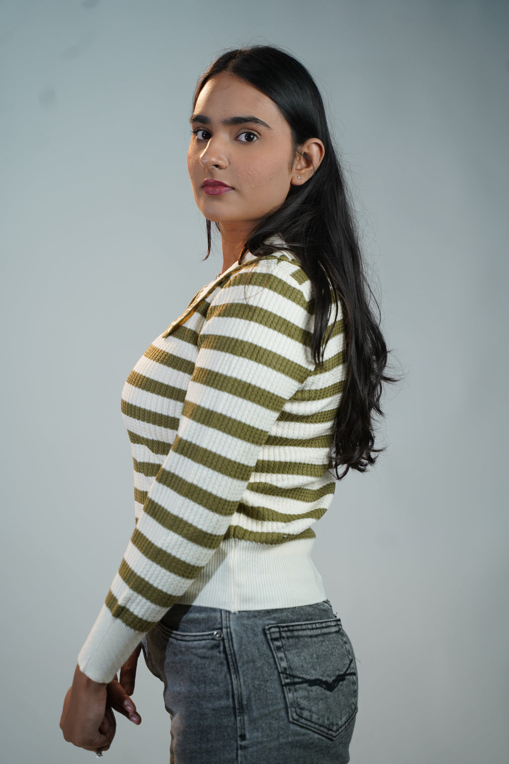 Korean-Style Two-Tone Top Green