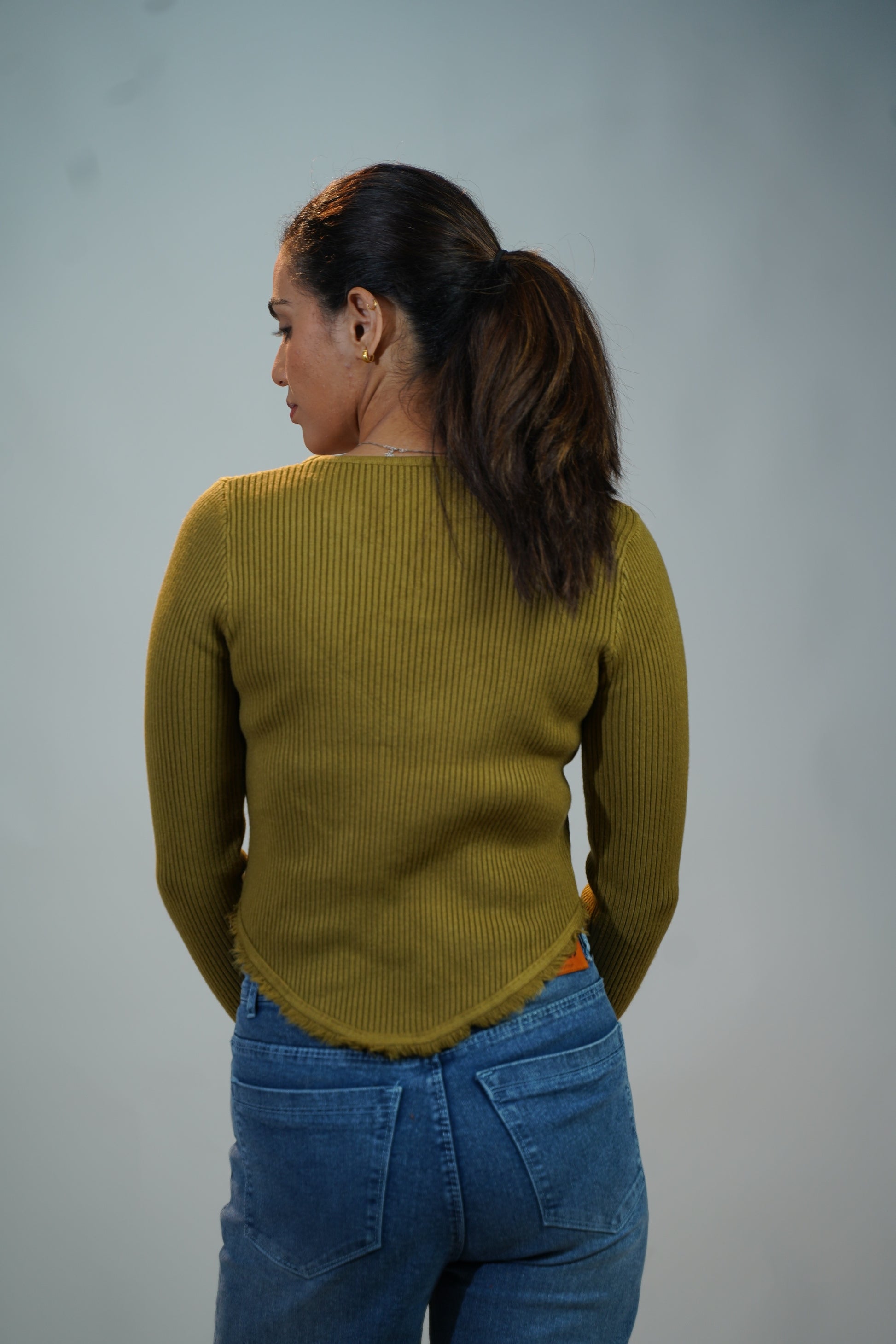 Criss-Cross Neck V-Hem Top Olive