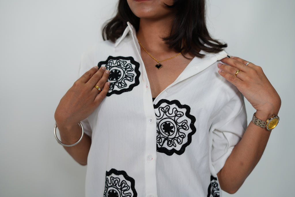 Crop Shirt With Embroidery White