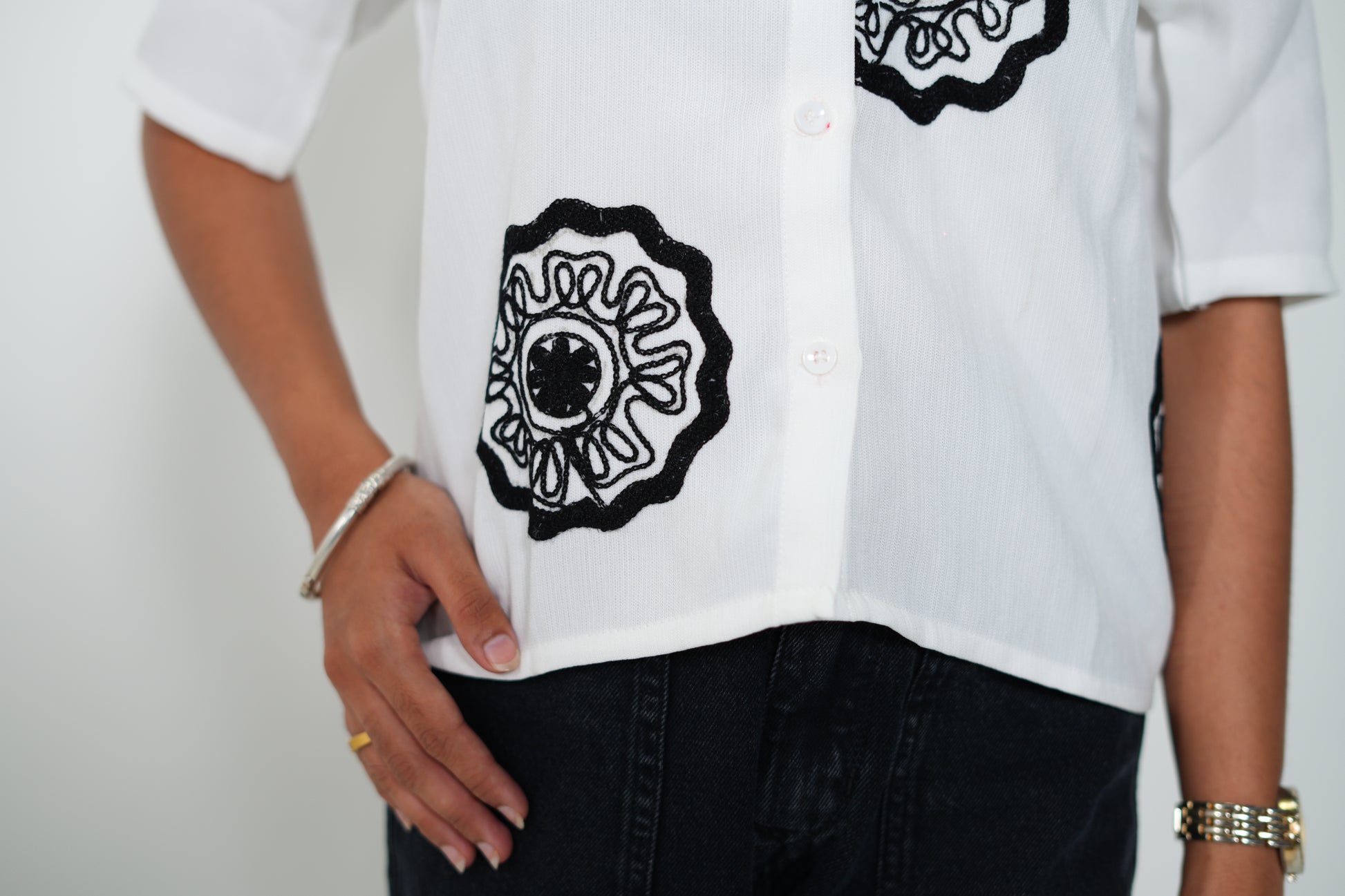 Crop Shirt With Embroidery White
